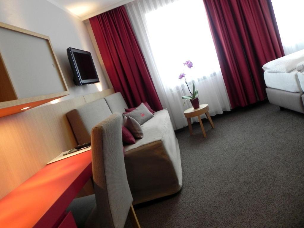 Hotel Schwanen Freudenstadt Zimmer foto